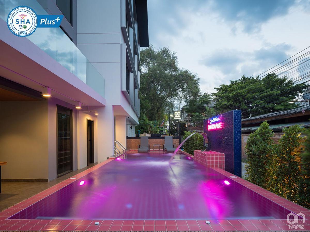 On Thapae Gate Chiangmai Hotel Чиангмай Екстериор снимка